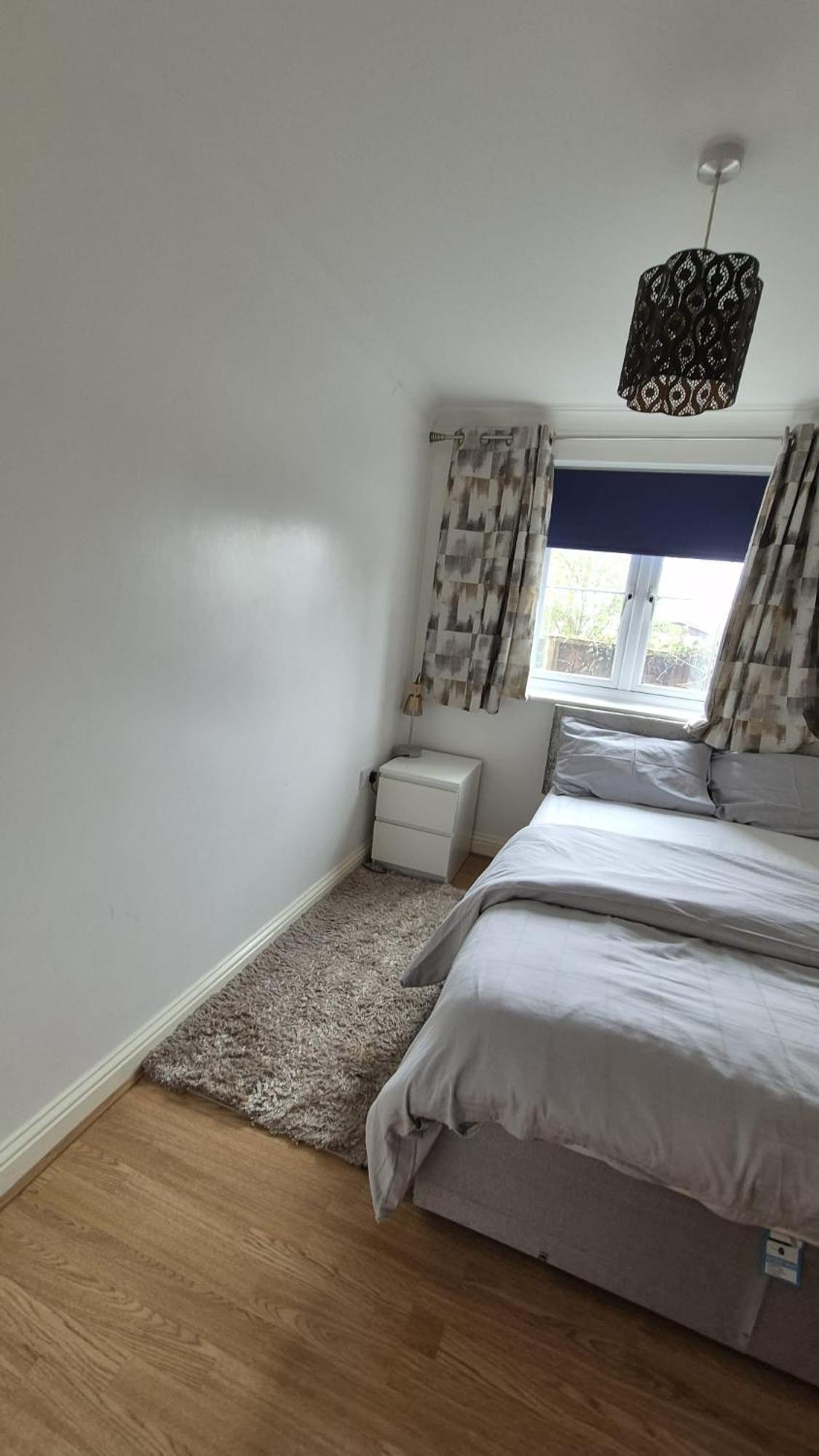Spacious Ground Floor 2 Bedroom 2 Bathroom Flat In Hatfield Near Hertfordshire University Private Car Park Sleeps 5-6 Exterior photo